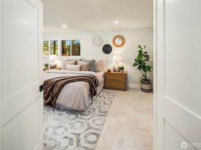 11988 Marine View Drive SW, Burien WA 98146