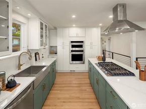 11988 Marine View Drive SW, Burien WA 98146