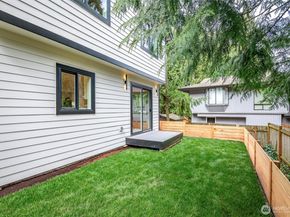 12646 NE 80th Street, Kirkland WA 98033