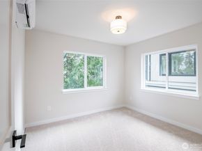 12646 NE 80th Street, Kirkland WA 98033