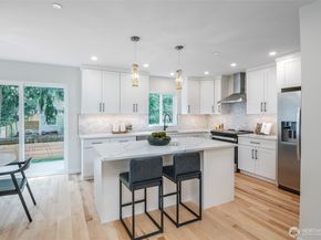 12646 NE 80th Street, Kirkland WA 98033