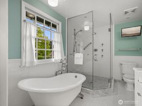 8255 SE 59th Street, Mercer Island WA 98040
