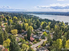 8255 SE 59th Street, Mercer Island WA 98040