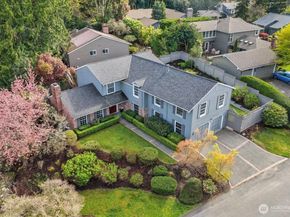 8255 SE 59th Street, Mercer Island WA 98040