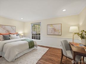 8255 SE 59th Street, Mercer Island WA 98040