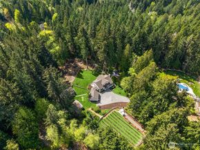 6518 NE Justin Court, Bainbridge Island WA 98110