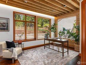 6518 NE Justin Court, Bainbridge Island WA 98110