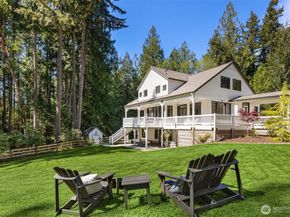 6518 NE Justin Court, Bainbridge Island WA 98110