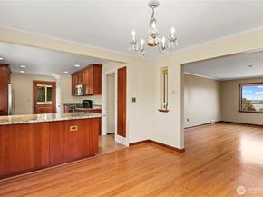 6901 40th Avenue SW, Seattle WA 98136