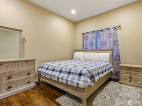 33852 56th Place S, Auburn WA 98001