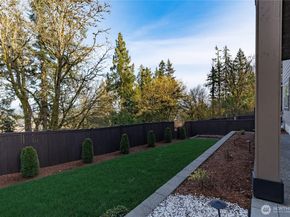 33852 56th Place S, Auburn WA 98001