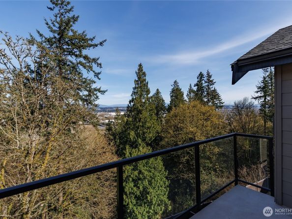 33852 56th Place S, Auburn WA 98001