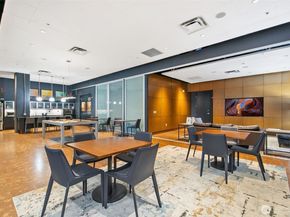 3104 Western Avenue 218, Seattle WA 98121