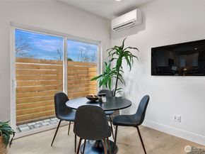 2006 B 19th Avenue S, Seattle WA 98144