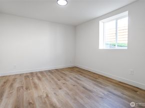 6310 S Ellis Avenue 1, Seattle WA 98108