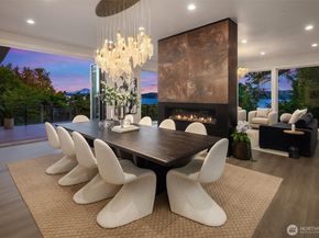 8243 W Mercer Way, Mercer Island WA 98040