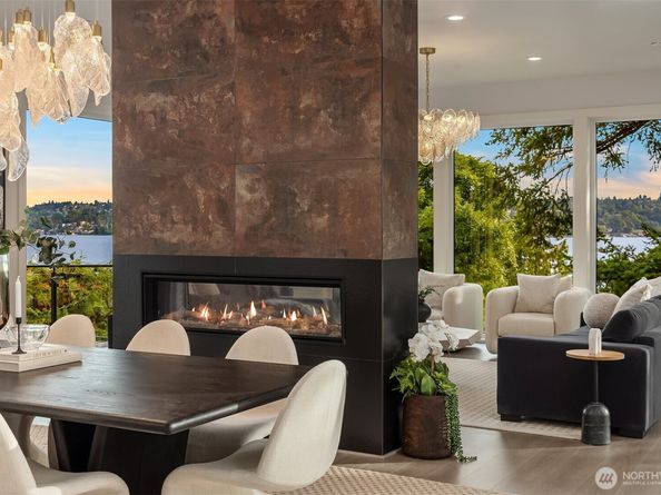 8243 W Mercer Way, Mercer Island WA 98040