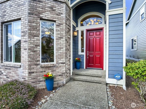 2972 NE Marquette Way, Issaquah WA 98029