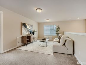 2972 NE Marquette Way, Issaquah WA 98029