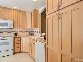 22510 SE 45th Street 2645, Issaquah WA 98029