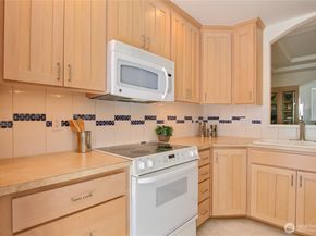 22510 SE 45th Street 2645, Issaquah WA 98029