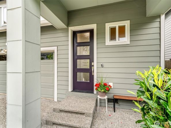 19817 11th Drive SE, Bothell WA 98012