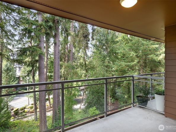 22910 90th Avenue W E304, Edmonds WA 98026