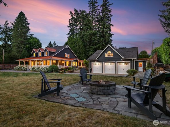 24229 7th Ave SE Avenue SE B, Bothell WA 98021