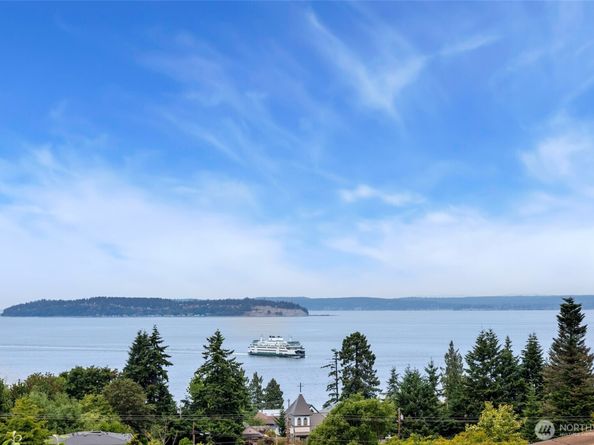 612 Park Avenue, Mukilteo WA 98275
