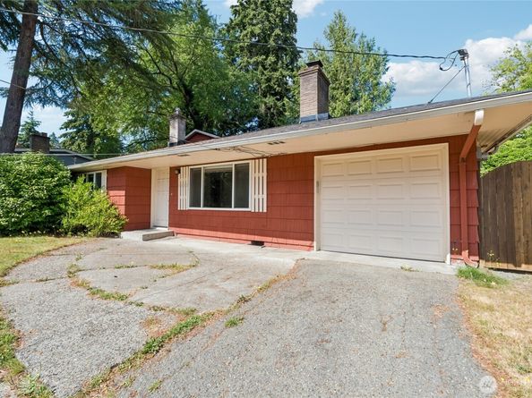 1033 151st Avenue SE, Bellevue WA 98007
