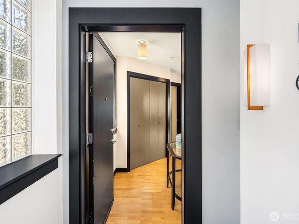 655 Crockett Street B301, Seattle WA 98109