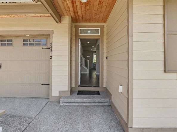 24212 114th Place SE, Kent WA 98030