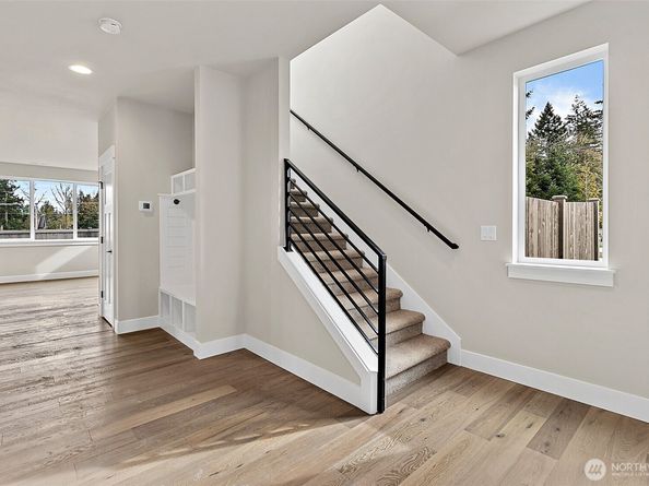 20901 99th Place S, Kent WA 98031