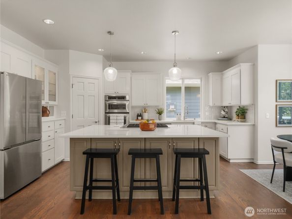 2605 231st Avenue SE, Sammamish WA 98075