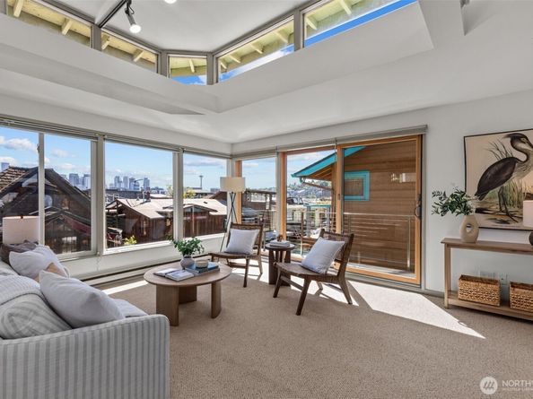 2025 Fairview Avenue E E, Seattle WA 98102