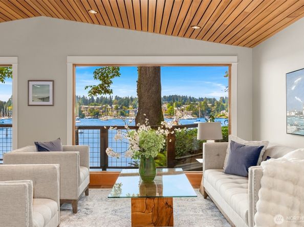 5854 Packard Lane NE, Bainbridge Island WA 98110