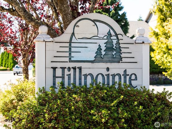 5724 Hillpointe Circle, Lynnwood WA 98037