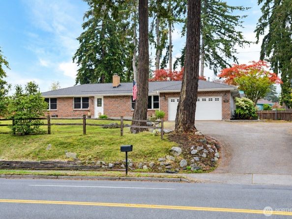 3806 S 272nd Street, Kent WA 98032