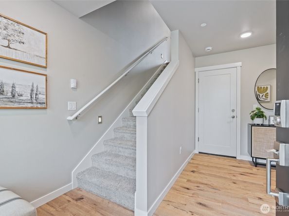 14424 Madison Way F4, Lynnwood WA 98087