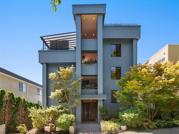 2223 13th Avenue W 301, Seattle WA 98119