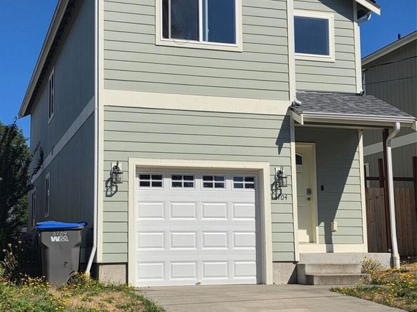 3704 W F Street, Bremerton WA 98312