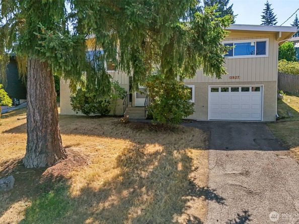 3527 S 262nd Street, Kent WA 98032