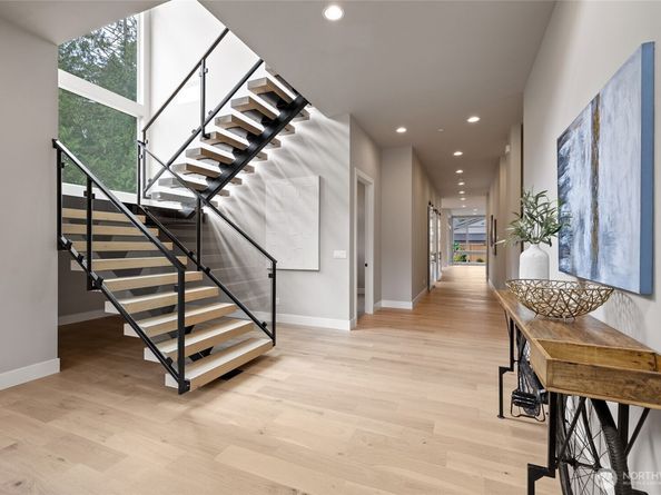 23018 30th Drive SE, Bothell WA 98021