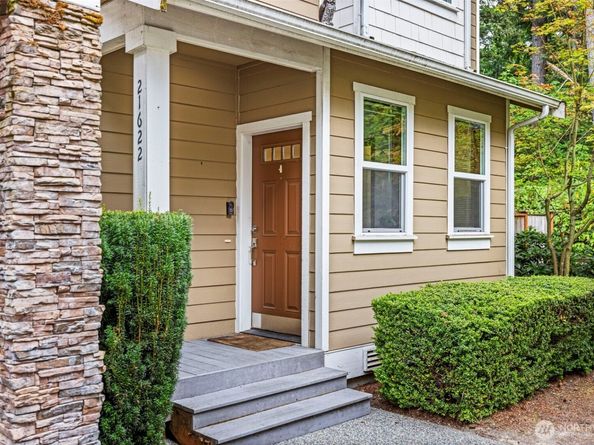 21622 11th Court SE, Bothell WA 98021