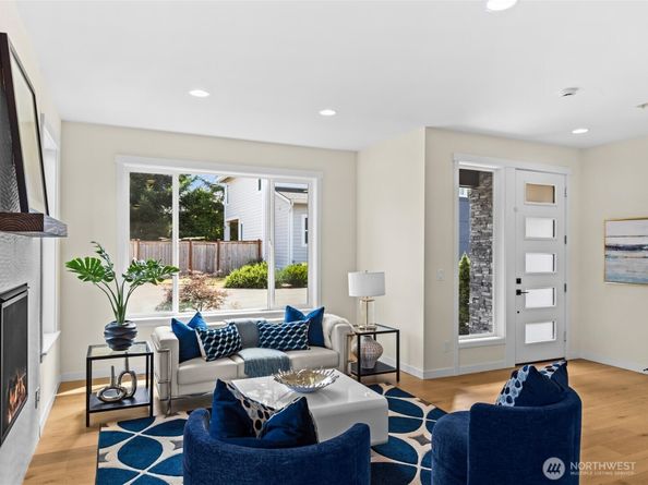 1719 163rd Court NE, Bellevue WA 98008