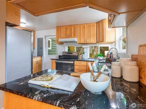 4829 S Kenny Street, Seattle WA 98118