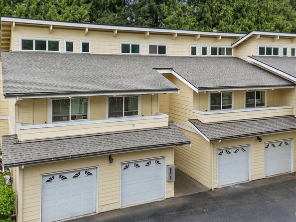 14702 NE 51st Street A2, Bellevue WA 98007