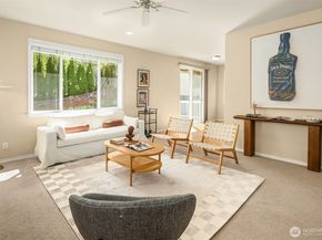 2630 145th Street SW 7, Lynnwood WA 98087