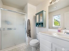 1085 Heron Ridge Avenue, Port Orchard WA 98366