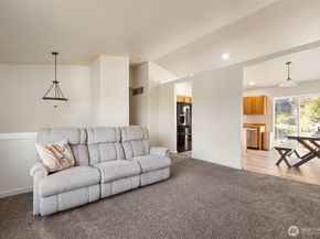 1085 Heron Ridge Avenue, Port Orchard WA 98366